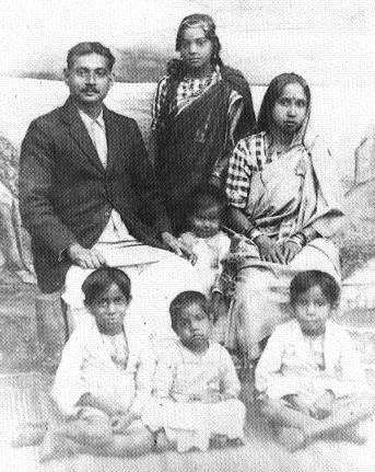 File:Sarkar family image.jpg