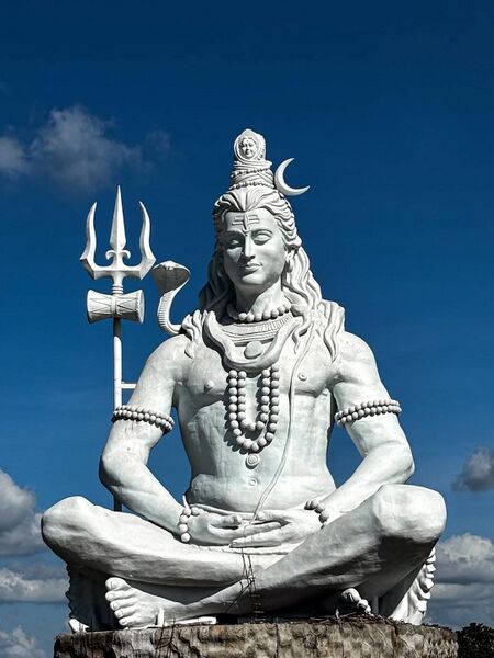 File:Shiva statue jajapur.jpg